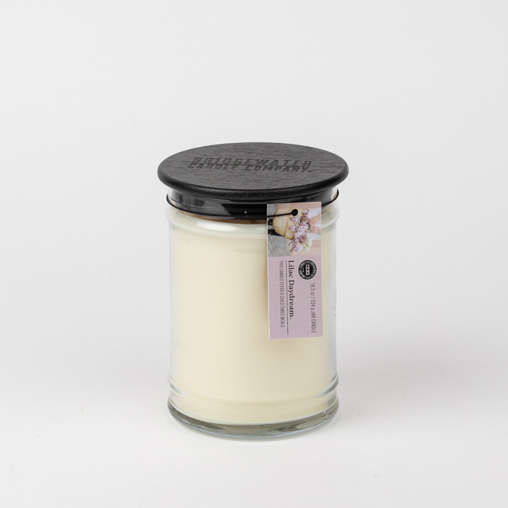 18oz Large Jar Candle-Lilac Daydream